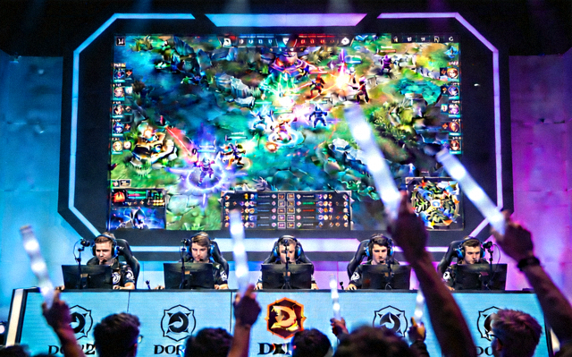 DOTA2 国际邀请赛团队团战决胜时刻现场画面
